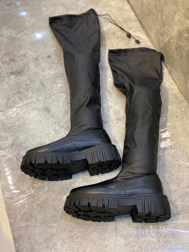 بوت بلند زنانه لژدار زیره پیو سایز 37 تا 40