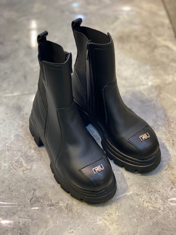 نیمبوت زنانه زیره پیو مدل miu miu سایز 37 تا 40