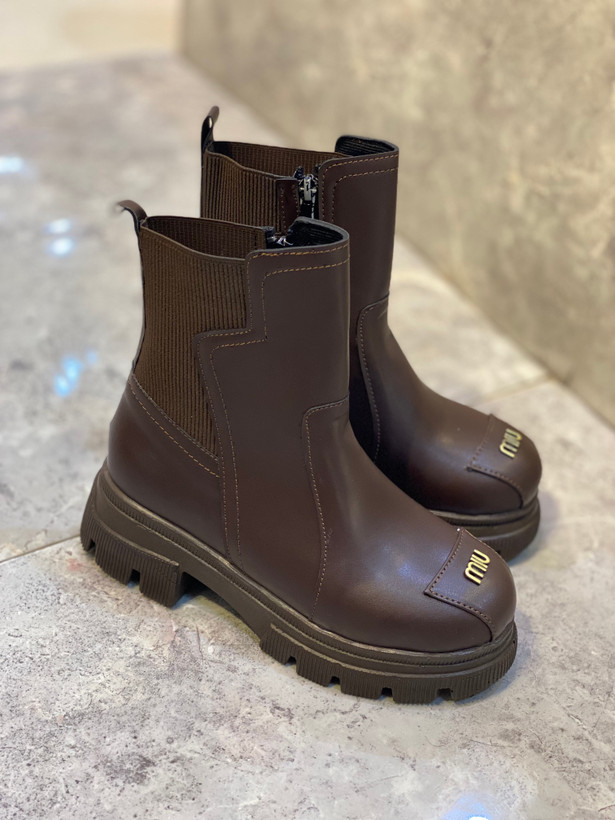 نیمبوت زنانه زیره پیو مدل miu miu سایز 37 تا 40